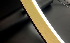 Gebürstetes Finish mit Stil