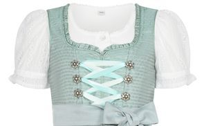 Weiche Bluse mit perlmuttartigen Knöpfen