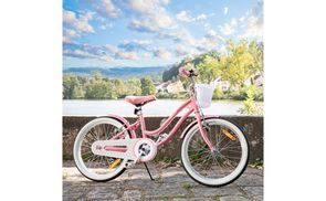 Simply heavenly! A dream in pastel pink.