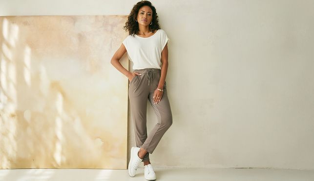 Die perfekte Reisehose: Stilvoll, bequem und knitterfrei!