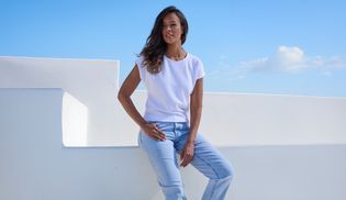 Rundhalsausschnitt für vielseitige Looks