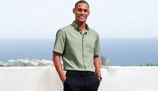 Eleganter Button Down Kragen