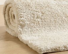 Warum Schurwolle die ideale Wahl für Teppiche ist