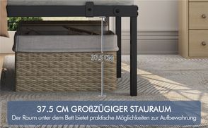 Viel Stauraum unter dem Bett