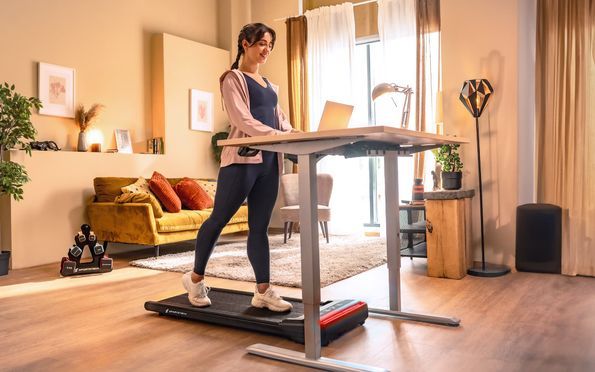 sWalk Lite Laufband – kompakt, mobil und smart