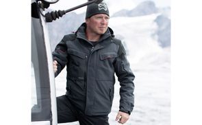 Wetterfest und bequem: Die Softshelljacke für Profis