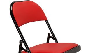 Polster mit Kunstlederbezug