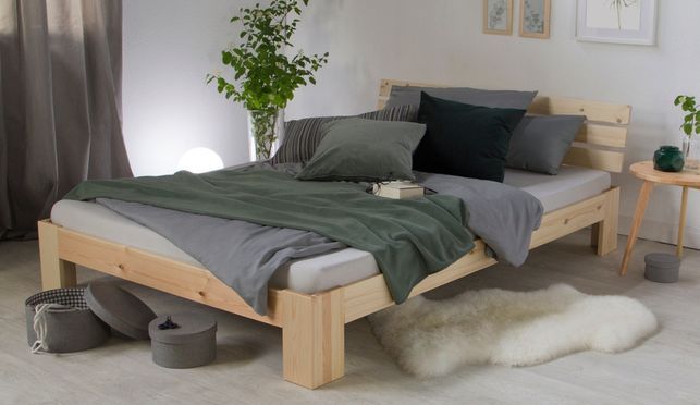 Vielseitiges Futonbett: Natürliches Design in Klar Lackiert oder Weiß, in 140 cm bis 180 cm Breite