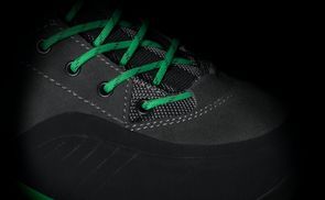 Verstärkten Fersenbereich und Schuhspitze mit Gummikappe