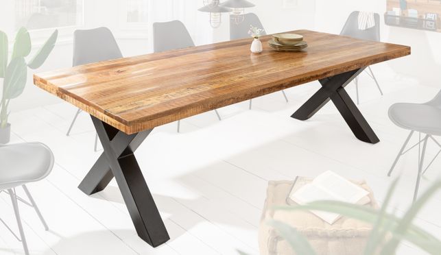 Dein neuer, massiver Esstisch mit X Gestell und einer Tischplatte aus Mangoholz!