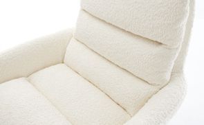 Großzügige Sitzfläche in gemütlicher Kissenoptik