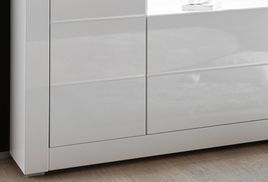 Elegante Möbelfront