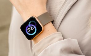 Vielseitige Unisex-Smartwatch in 4 Farben