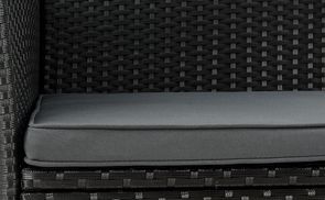 Balkongarnitur mit bequemen und pflegeleichten Sitzkissen