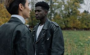 Liebevoll in Handarbeit gefertigt