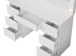 Viel Stauraum für Kosmetik & Co.