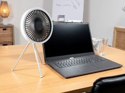 Inklusive Dreibeinständer