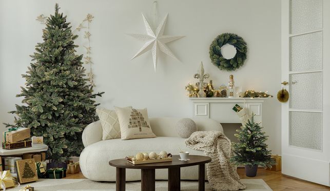 aldi weihnachtsbaum knstlich Knstlicher Weihnachtsbaum im Topf