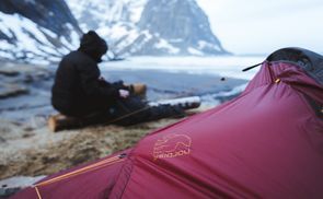 Ganzjahreszelt mit durchdachtem Wetterschutz