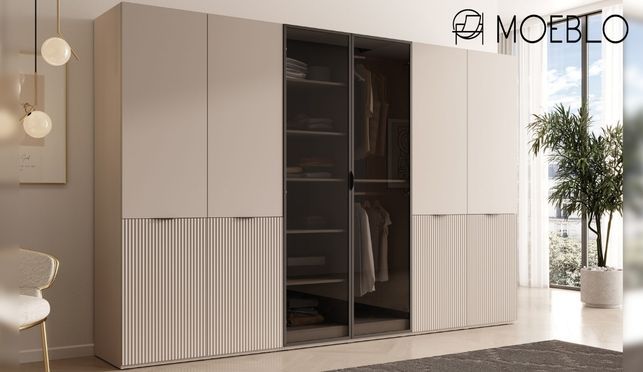Moderner Kleiderschrank mit Glastür und klarer Linienführung