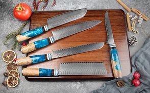 Geschmiedet mit 67 Schichten Stahlplatte