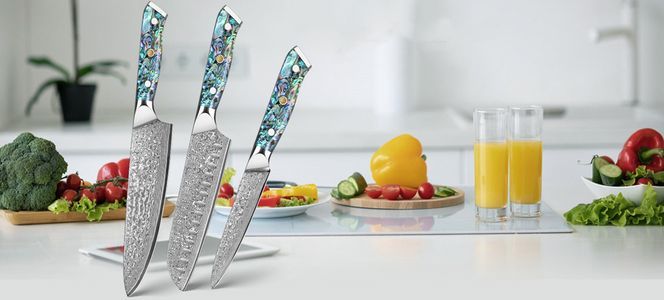 3 teiliges Damast Kochmesser set aus VG10 Damaststahl mit Abalone Muschel Griff