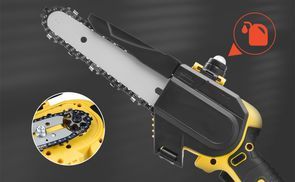 Semi-automatic chain oil supply