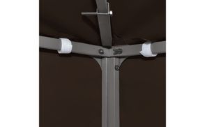 Mit Klettverschlüssen