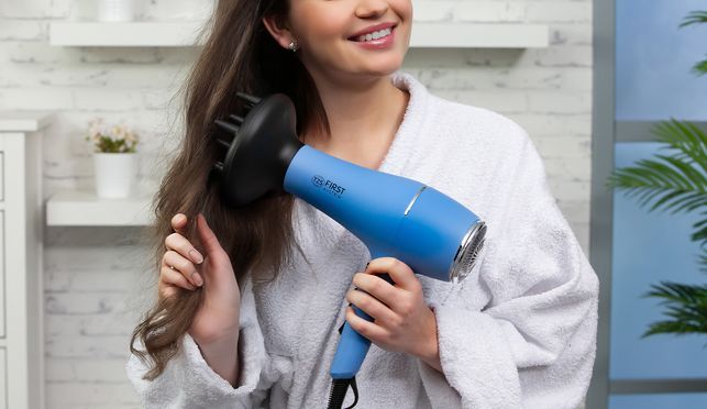 TZS First Austria Haartrockner, 2200 W, blau, Ionen, schonendes Styling & gleichmäßige Wärmeverteilu