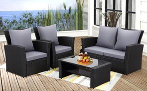 Wie pflegt man Polyrattan Gartenmöbel richtig?