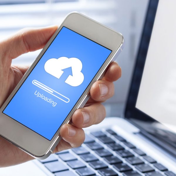 Handy iPhone Cloud Daten hochladen