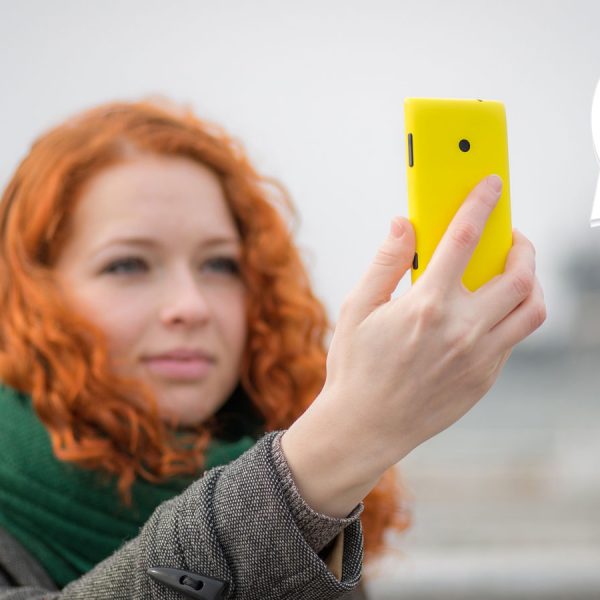 Wer mit WhatsApp chattet, kann jetzt auch Snapchat-Funktionen nutzen.