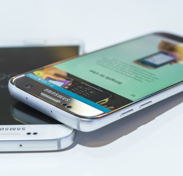 Beta-Tests mit Android Nougat f&uuml;r Samsung Galaxy S7 und S7 edge.