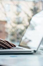 Whatsapp für den Desktop nun im Mac App Store verfügbar WhatsApp auf dem Desktop nutzen: Die App dafür kann nun im Mac App Store heruntergeladen werden.