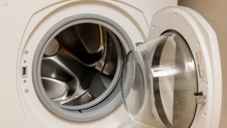 Wenn Ihre Waschmaschine kein Wasser zieht, finden Sie in diesem Ratgeber mögliche Ursachen und Lösungshilfen.