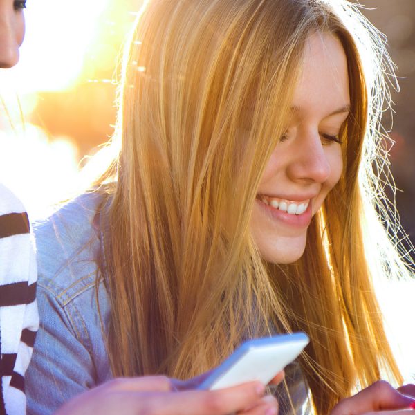 WhatsApp für Android mit integrierter GIF-Suche