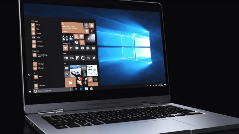 aufkeklapptes Porsche Design Book One