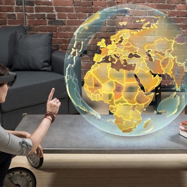 Microsoft HoloLens