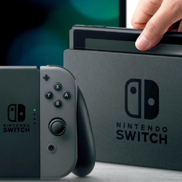 Nintendo Switch und Ladestation