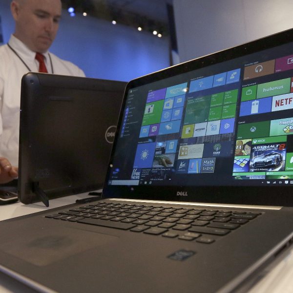 Windows 10 auf einem Laptop auf einer Messe