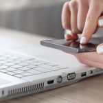 Datenaustausch von Smartphone und Computer via WhatsApp