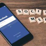 Facebook auf Smartphone