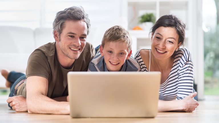 10 Facebook-Tipps f&uuml;r Eltern