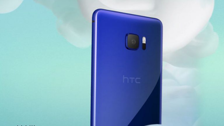 Ein Smartphone der Marke HTC U Ultra
