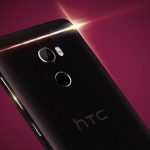 Flyer zeigt m&ouml;gliches Smartphone mit dem Namen HTC One X10