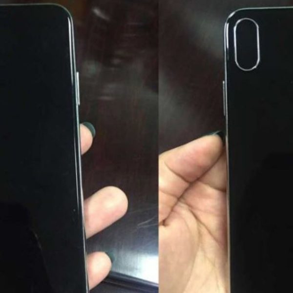 Hand h&auml;lt angebliches iPhone 8