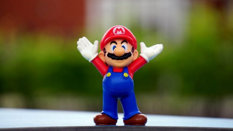 Super Mario Figur