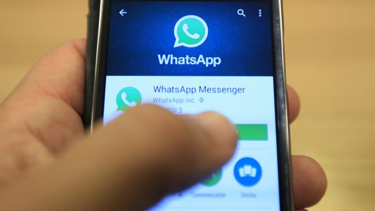 Der Messenger WhatsApp auf einem Smartphone