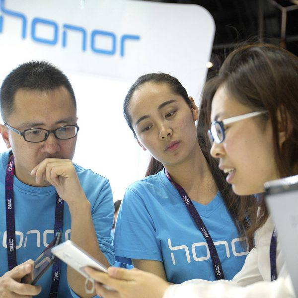 Mitarbeiter des Smartphone-Herstellers Honor