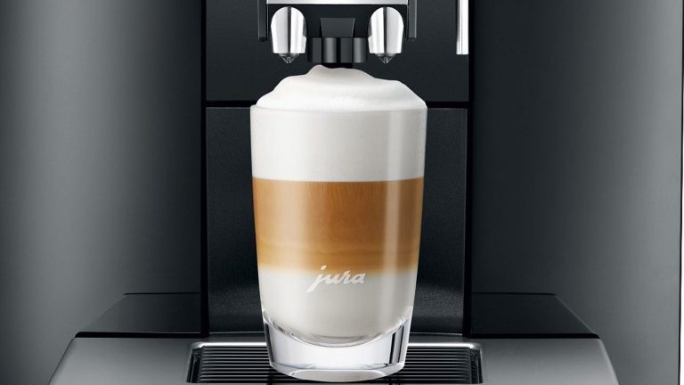 Cappuccino aus der JURA-Kaffeemaschine